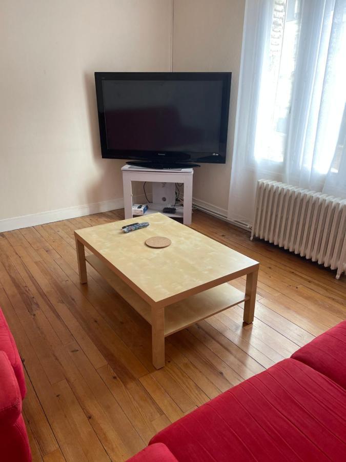 Ferienwohnung Erliz Noyon Exterior foto